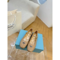 Prada flat shoes